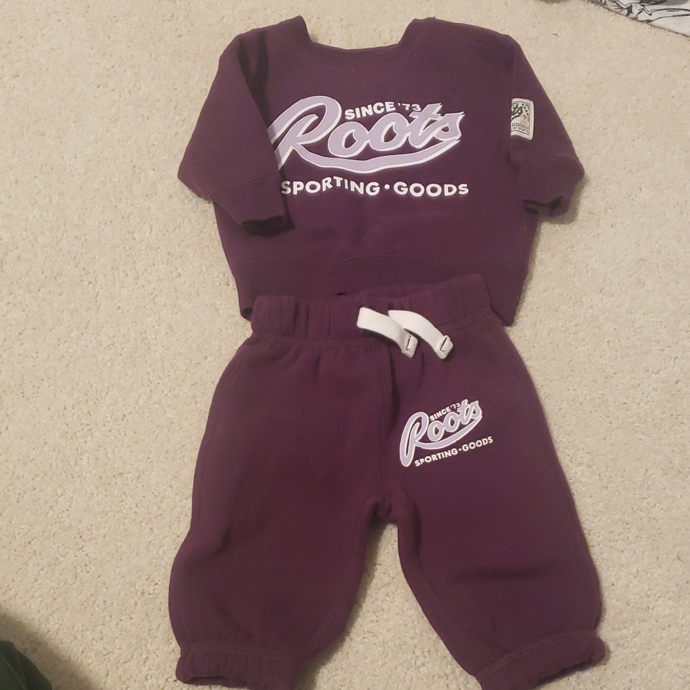 Roots 0-3 Month Sweatsuit